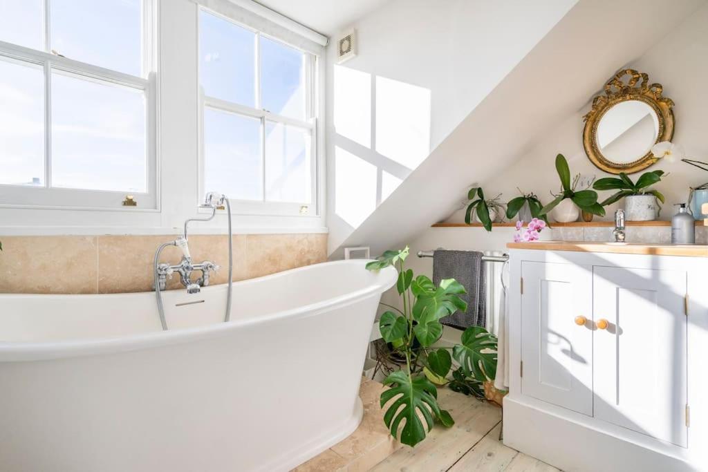 Boat House, Relax In A Whitstable Fisherman'S Cottage Exteriér fotografie