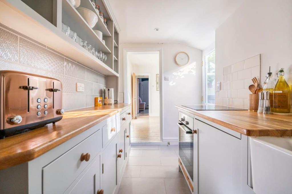 Boat House, Relax In A Whitstable Fisherman'S Cottage Exteriér fotografie